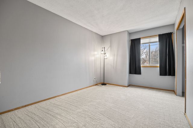 2709 NW Park Lane, Ankeny, IA 50023