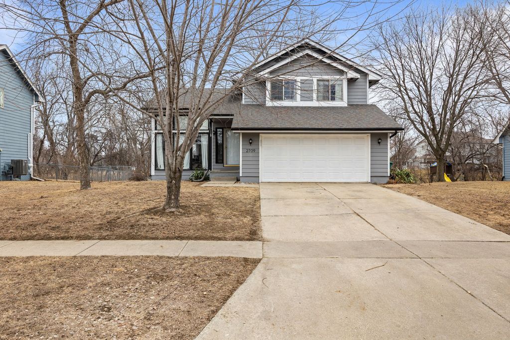 2709 NW Park Lane, Ankeny, IA 50023