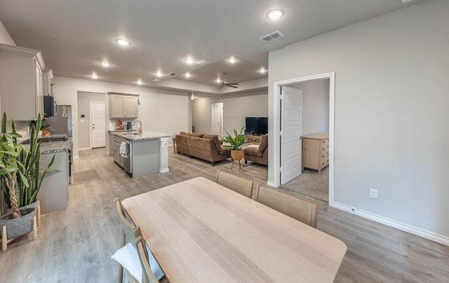 7612 61st Street, Lubbock, TX 79407