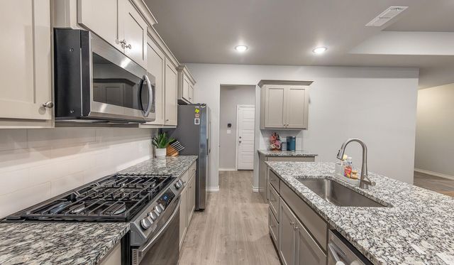 7612 61st Street, Lubbock, TX 79407