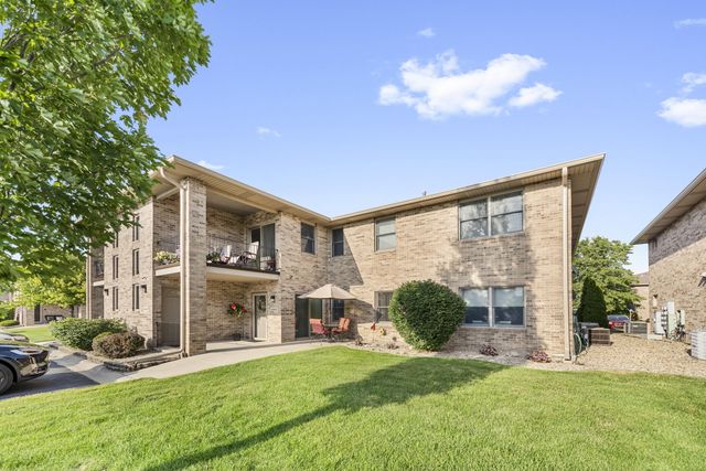 1342 Lehman Drive, Crown Point, IN 46307