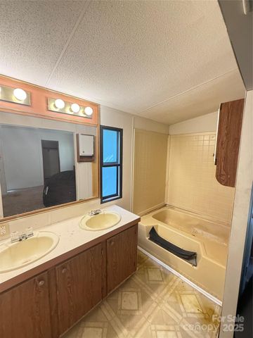 1270 Price Hollow Place, Lenoir, NC 28645