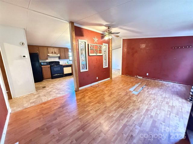 1270 Price Hollow Place, Lenoir, NC 28645