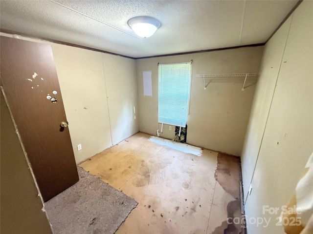 1270 Price Hollow Place, Lenoir, NC 28645