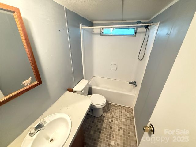 1270 Price Hollow Place, Lenoir, NC 28645