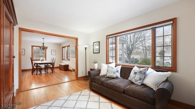 149 Severin Ct, Cranford Twp., NJ 07016