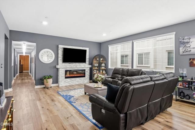 2820 Wagon Wheel Road 403, Oxnard, CA 93036