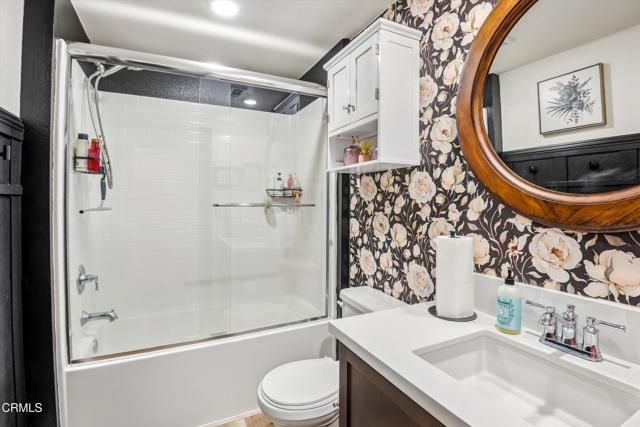 2820 Wagon Wheel Road 403, Oxnard, CA 93036