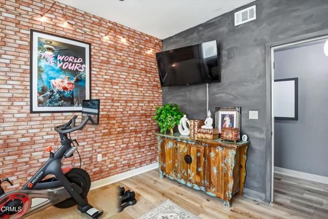 2820 Wagon Wheel Road 403, Oxnard, CA 93036