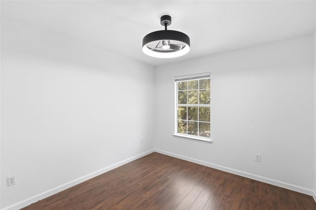 4228 Columbine DR, Austin, TX 78727