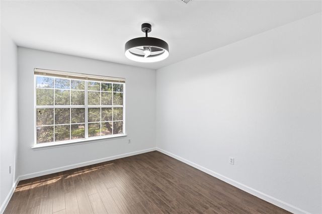 4228 Columbine DR, Austin, TX 78727