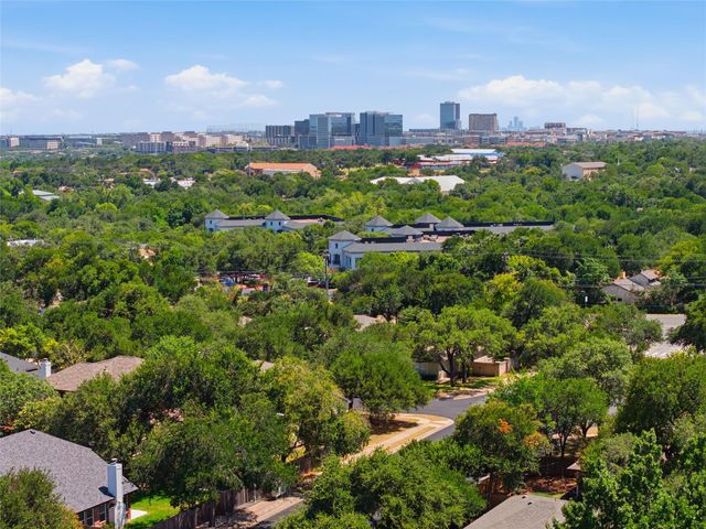 4228 Columbine DR, Austin, TX 78727