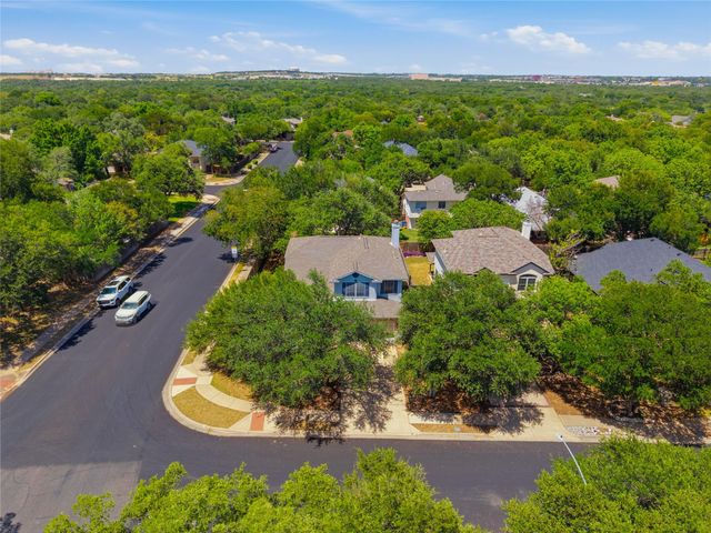 4228 Columbine DR, Austin, TX 78727