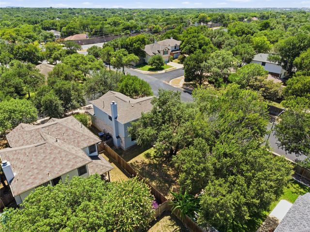 4228 Columbine DR, Austin, TX 78727