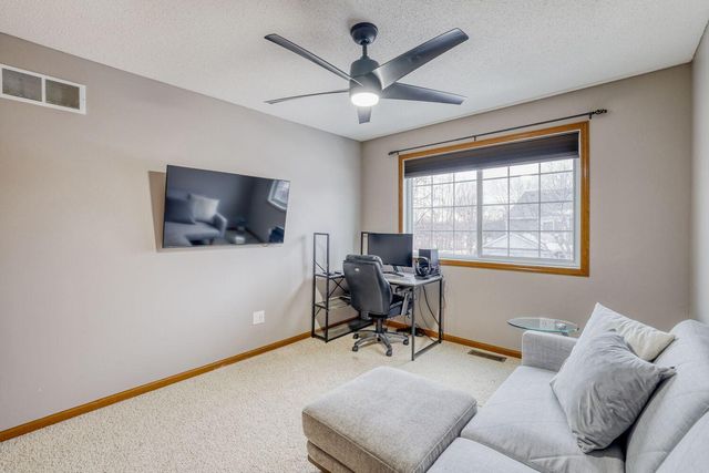 2123 Grenadier Avenue N, Oakdale, MN 55128