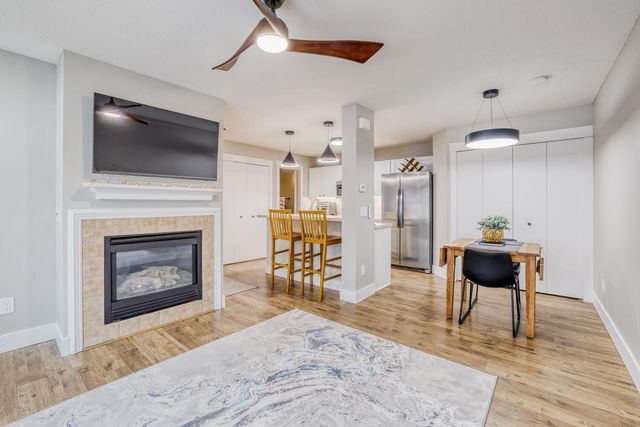 2123 Grenadier Avenue N, Oakdale, MN 55128