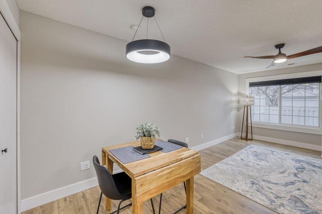 2123 Grenadier Avenue N, Oakdale, MN 55128