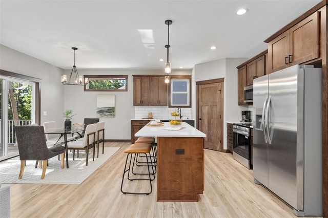 1137 Craven Court, Eau Claire, WI 54703
