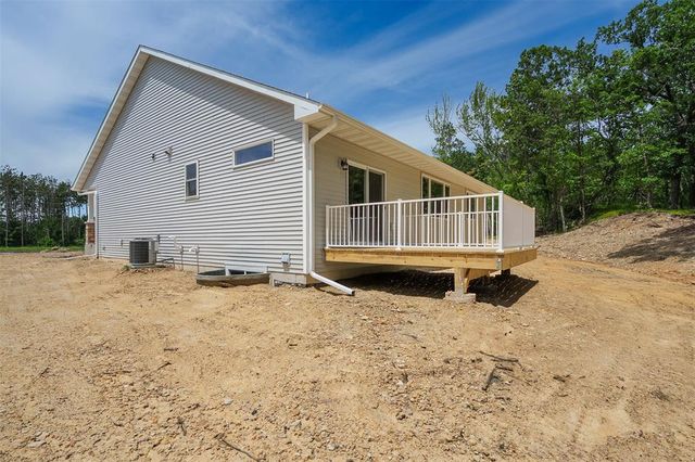 1137 Craven Court, Eau Claire, WI 54703
