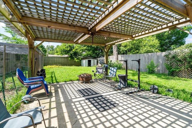 2179 VINTON AVE, Memphis, TN 38104