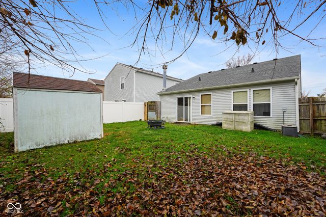 10814 Glenayr Drive, Camby, IN 46113