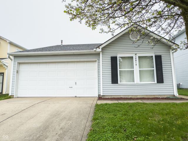 10814 Glenayr Drive, Camby, IN 46113