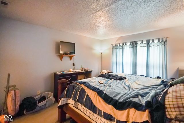 10814 Glenayr Drive, Camby, IN 46113