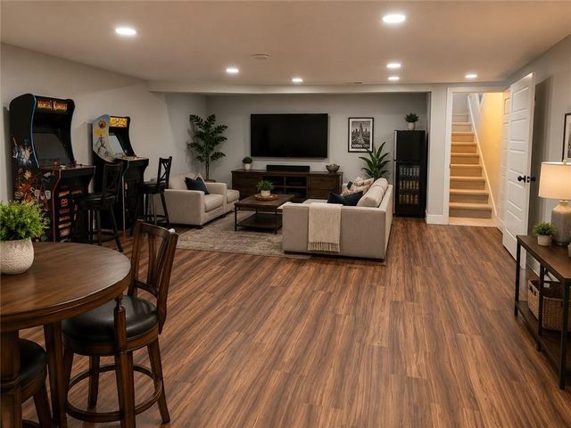 1543 Arbor Valley Drive, Lee's Summit, MO 64082
