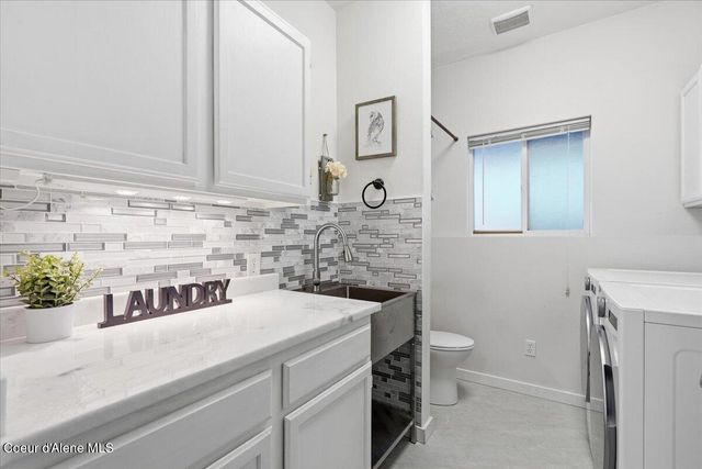 1702 N Autumn Crest CT, Post Falls, ID 83854