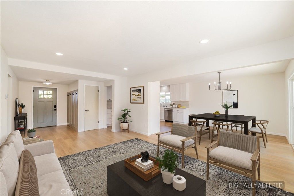Image 6 of property listing at 1227 Jadestone Lane, Corona, CA 92882