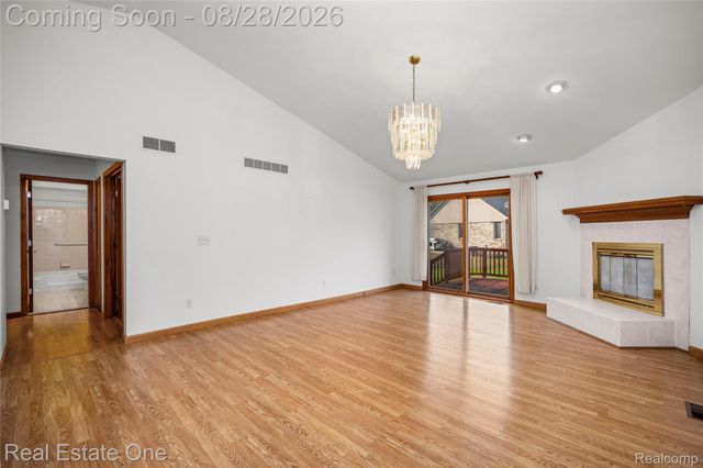 20071 Ridgeway Court, Clinton Charter Township, MI 48038