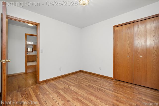 20071 Ridgeway Court, Clinton Charter Township, MI 48038