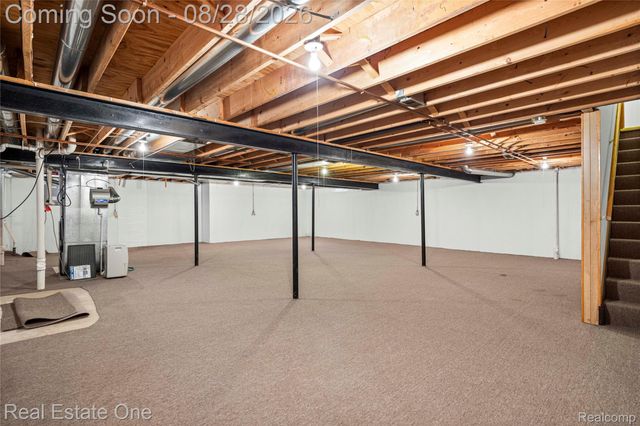 20071 Ridgeway Court, Clinton Charter Township, MI 48038