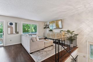 1042 Pontiac Lane, Chanhassen, MN 55317