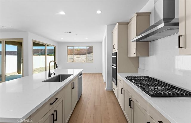 25381 Violane Drive, Menifee, CA 92585