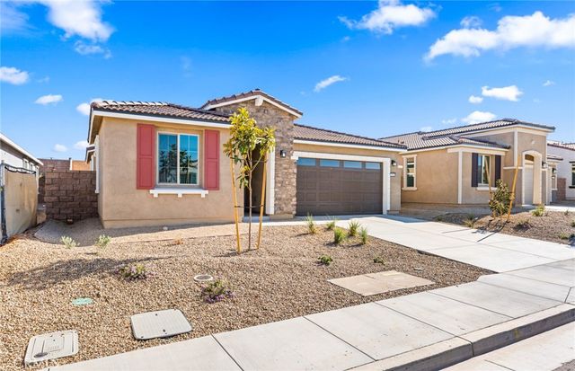 25381 Violane Drive, Menifee, CA 92585
