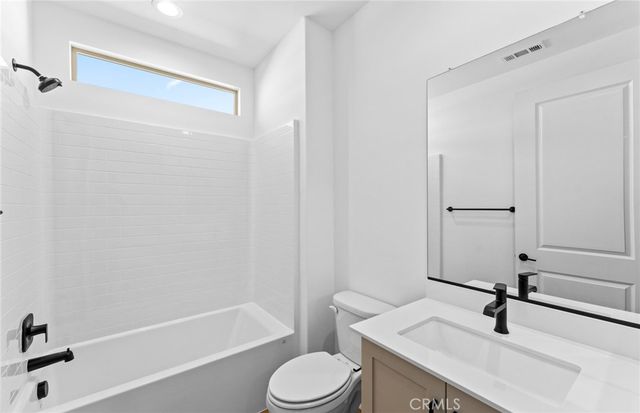25381 Violane Drive, Menifee, CA 92585