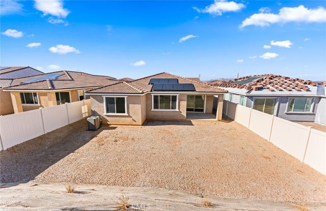 25381 Violane Drive, Menifee, CA 92585