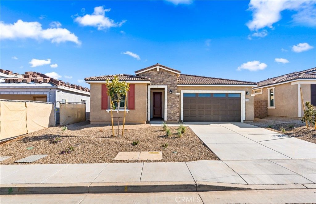 25381 Violane Drive, Menifee, CA 92585