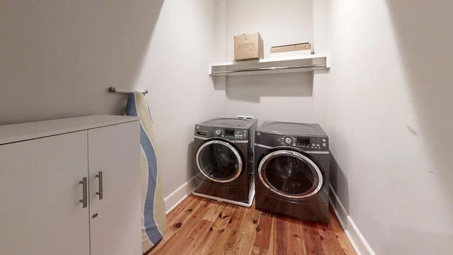 288 King Street 202, Charleston, SC 29401