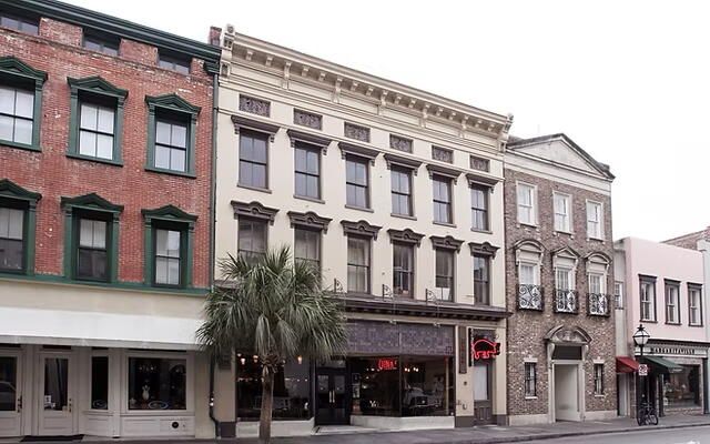 288 King Street 202, Charleston, SC 29401