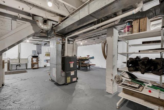 2347 Clark Street, Detroit, MI 48209