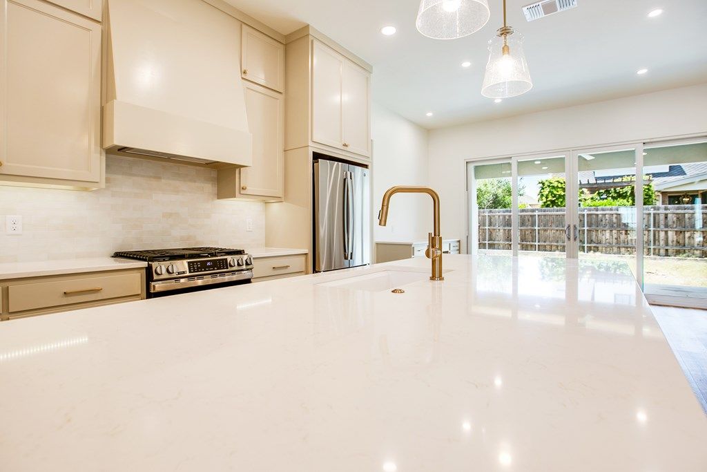 Image 10 of property listing at 5429 Riviera Lane, San Angelo, TX 76904
