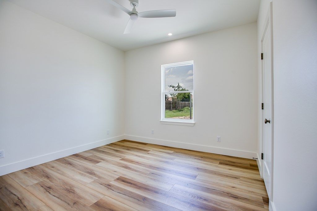 Image 32 of property listing at 5429 Riviera Lane, San Angelo, TX 76904