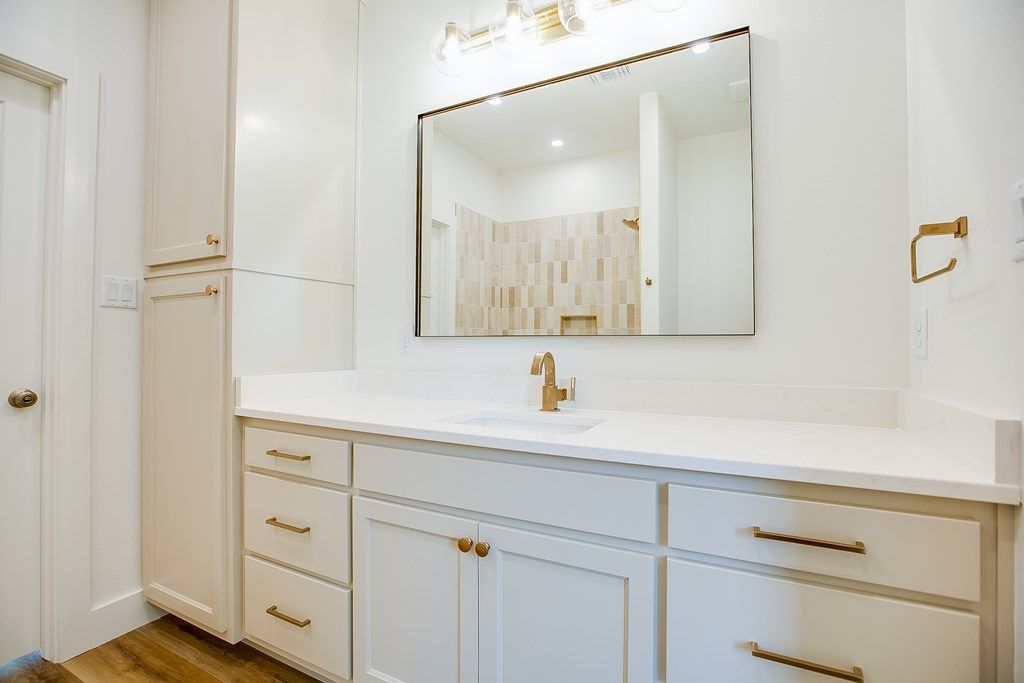 Image 33 of property listing at 5429 Riviera Lane, San Angelo, TX 76904