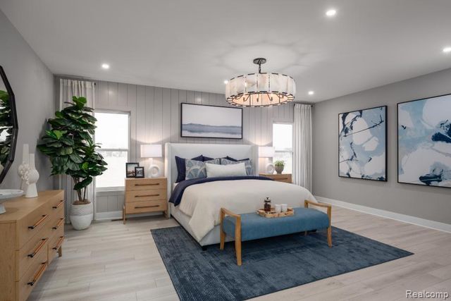 2912 Northshore Drive, Commerce Charter Township, MI 48382