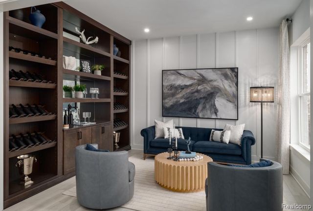 2912 Northshore Drive, Commerce Charter Township, MI 48382