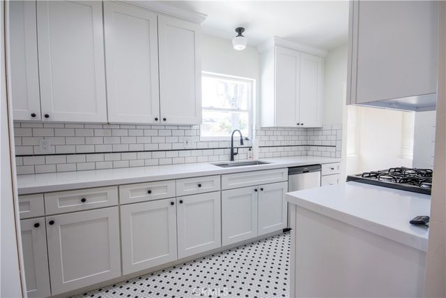 1040 W Almond Avenue, Orange, CA 92868