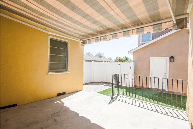 1040 W Almond Avenue, Orange, CA 92868