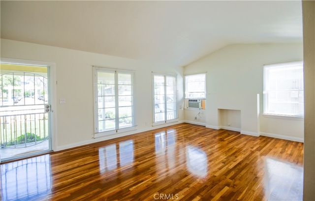 1040 W Almond Avenue, Orange, CA 92868